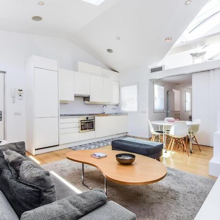 Atico Reformado En Anton Martin Apartment Madrid Bagian luar foto