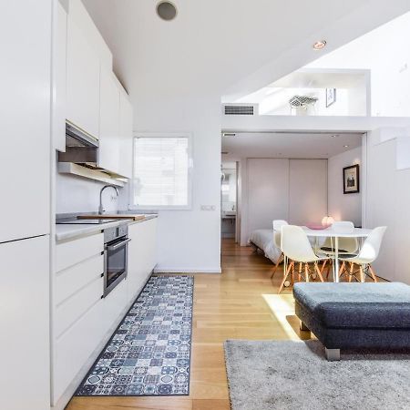 Atico Reformado En Anton Martin Apartment Madrid Bagian luar foto