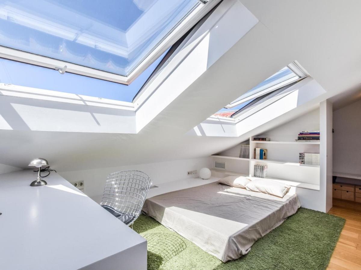 Atico Reformado En Anton Martin Apartment Madrid Bagian luar foto